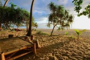 Baanchaylay Resort, Khanom