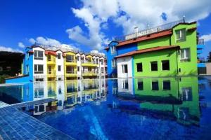 MiniSmart Complex Rainbow Garden and Jacuzzi Apart-hotel, Balchik