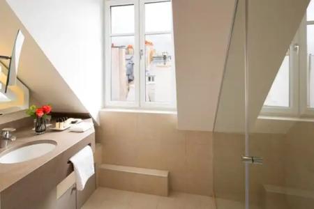 Hôtel Le Relais des Halles - 70