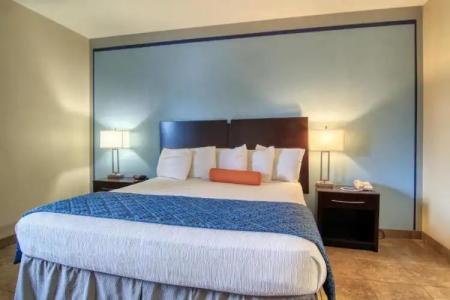 Alister Square Inn - 38