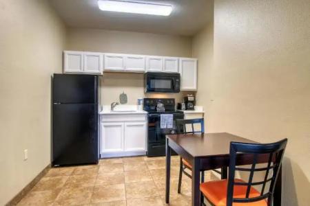 Alister Square Inn - 41