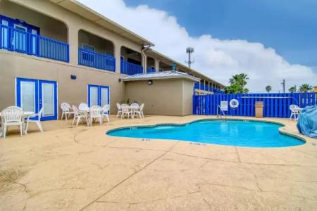 Alister Square Inn - 17