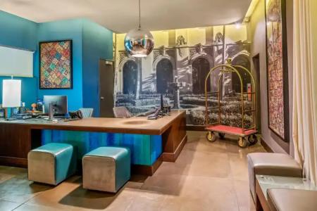 SIRTAJ – Beverly Hills - 42