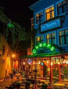 Cheers Hostel - 0