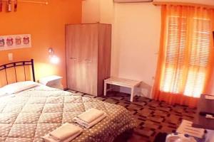 Avra Budget Beach Rooms, Benitses