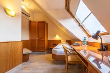 AAAAwelt KÜBLER - 30