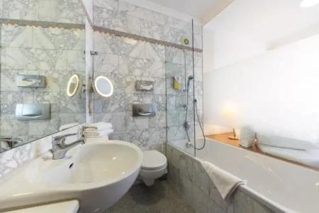 AAAAwelt KÜBLER - 60