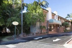 The Belmore Apartments Hotel, Wollongong