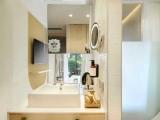 Superior Double room with balcony and with partial sea view