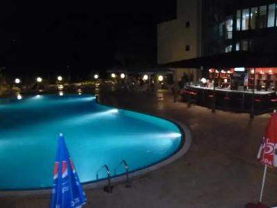 Ahilea - Free Pool Access - 16