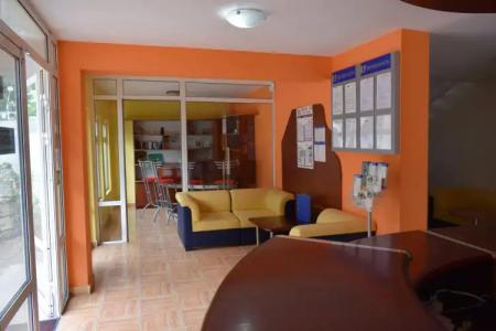 Ahilea - Free Pool Access - 14