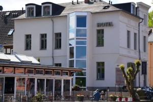 Hotel & Restaurant Fackelgarten Plau am See, Plau am See