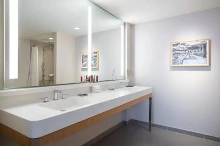 Marriott Marquis Chicago - 31