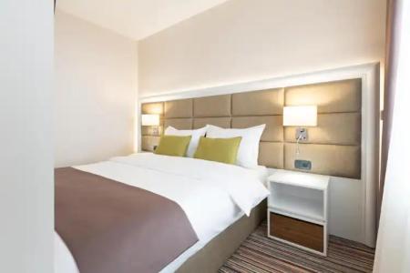 TESLA - Smart Stay Garni - 158