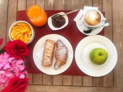 Fishta & Apartments - 11