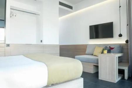 Athens Lodge Boutique - 85