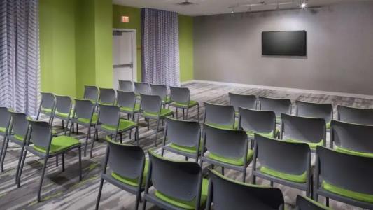 TownePlace Suites by Marriott Orlando at SeaWorld - 12