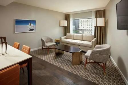 The Statler Dallas, Curio Collection By Hilton - 49