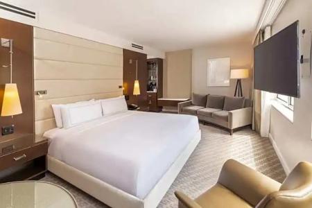 The Statler Dallas, Curio Collection By Hilton - 107