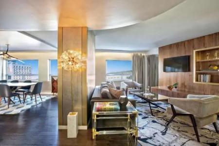 The Statler Dallas, Curio Collection By Hilton - 90