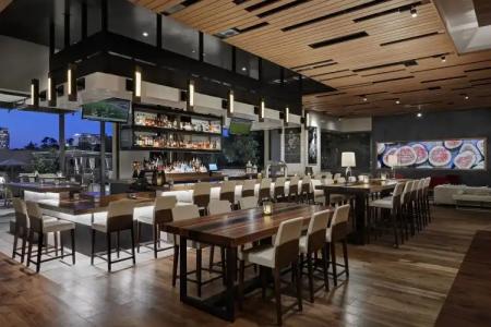 Marriott Irvine Spectrum - 13