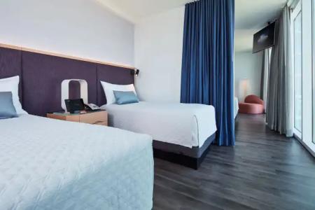 Universal's Aventura - 30