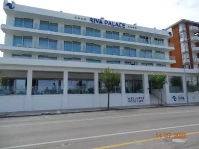 Riva Palace