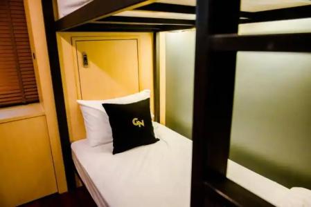 GN Luxury Hostel - 38