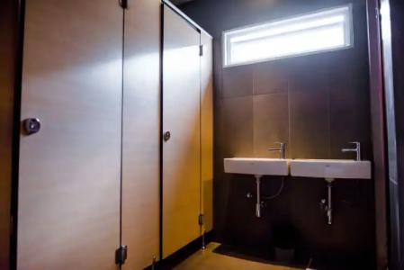 GN Luxury Hostel - 8