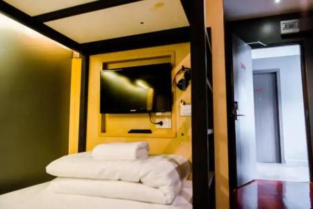 GN Luxury Hostel - 39