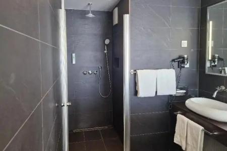 Select Oberhausen - 80