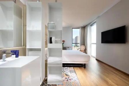 SB Glow **** Sup - 38