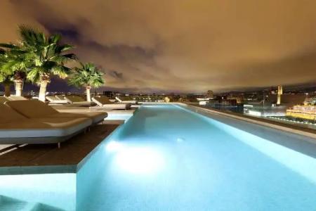 SB Glow **** Sup - 16