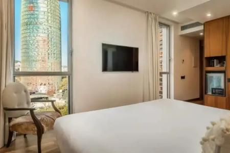 SB Glow **** Sup - 50