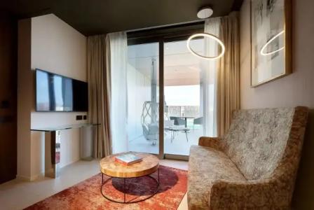 SB Glow **** Sup - 58