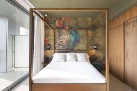 SB Glow **** Sup - 2