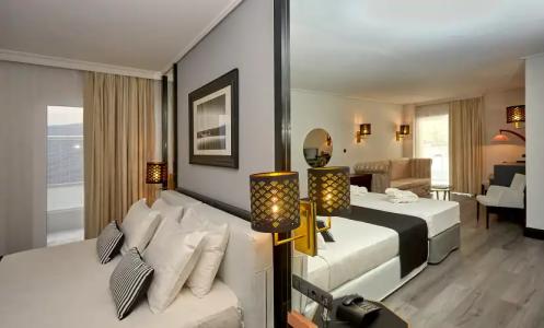 Athenian Riviera& Suites - 2