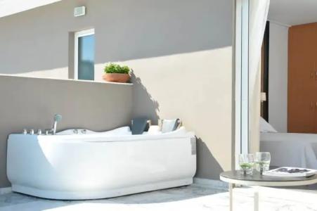 Athenian Riviera& Suites - 58