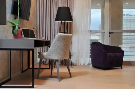 Athenaeum Grand - 32