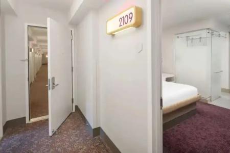 YOTEL New York Times Square - 52