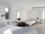 Junior Suite with partial sea view