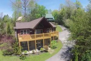 1715 Black Bear Lodge Cabin, Gatlinburg