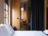 Design Double Suite