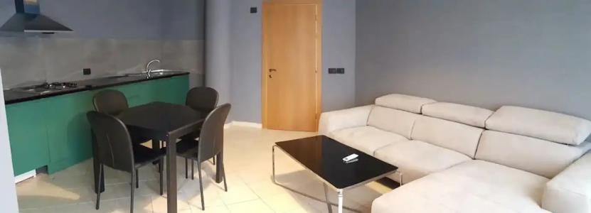 Oda Tirana - 224