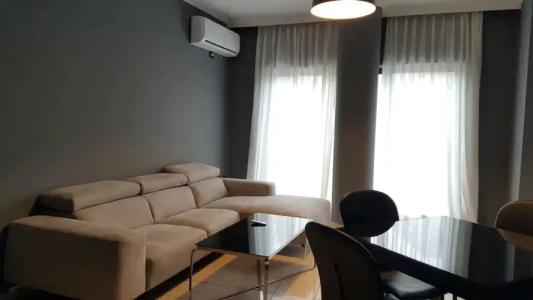 Oda Tirana - 223