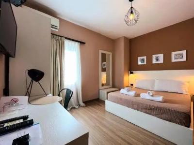 Oda Tirana - 139