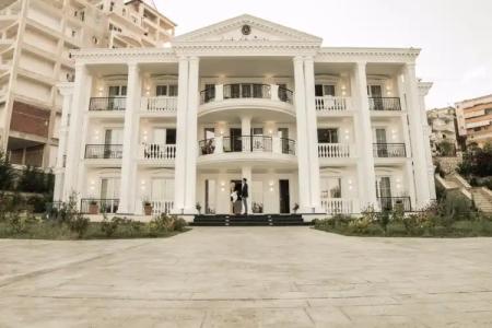 Vila Kalcuni Sarande