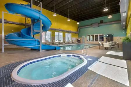 Best Western Plus East Side - 17