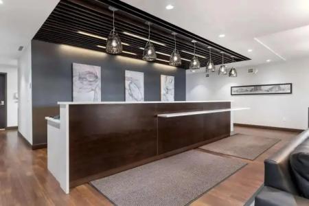 Best Western Plus East Side - 12