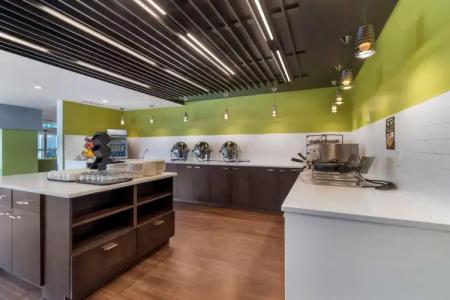 Best Western Plus East Side - 34